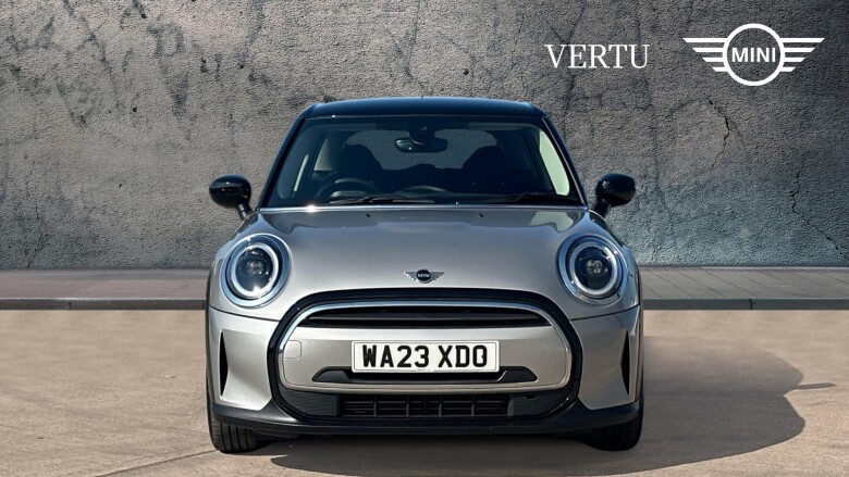 MINI Hatchback 1.5 Cooper Classic Premium 5dr Auto Petrol Hatchback